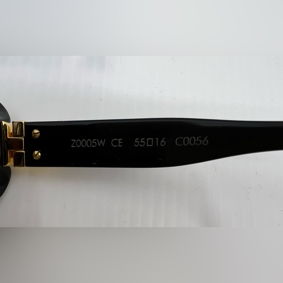 Louis Vuitton Soupcon PM Black Gold-Hinged Sunglasses - Picture 9 of 16